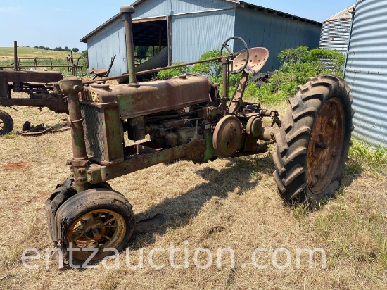 JD MODEL B TRACTOR SN: 277762