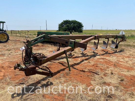 JD 2700 PLOW, 6 BOTTOM, MANUAL ADJUST