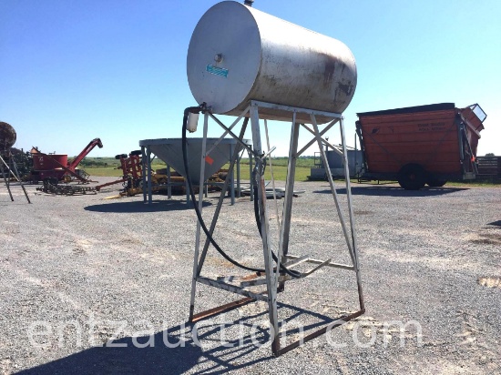 300 GALLON FUEL TANK WITH STAND