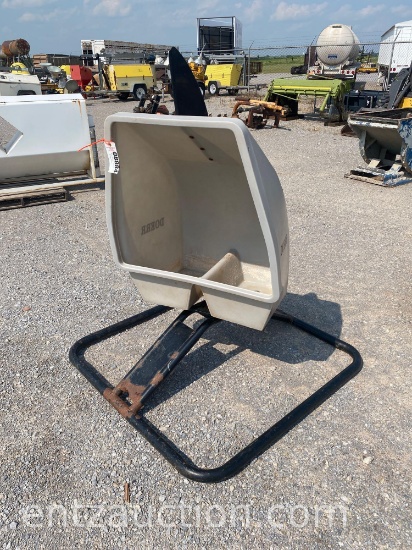 DOERR MINERAL FEEDER
