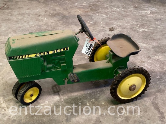 JD 4020 PEDAL TRACTOR