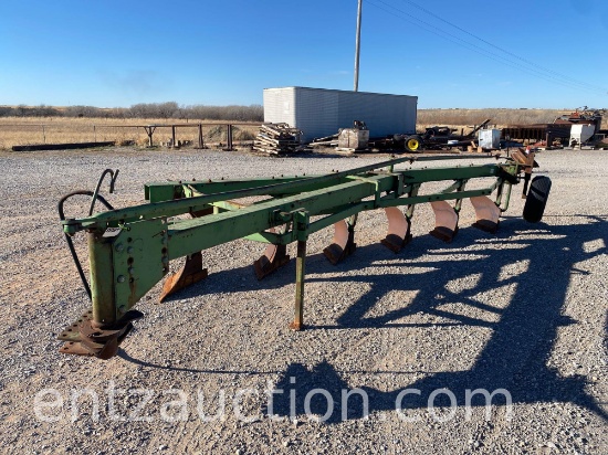 JD 350 6 BOTTOM PLOW