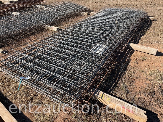 5' X 16' HEAVY DUTY WIRE PANELS, 6" X 6" SQUARES