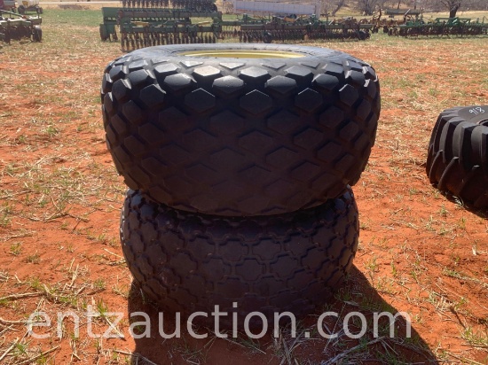 SET OF 28L-26 TURF TREAD