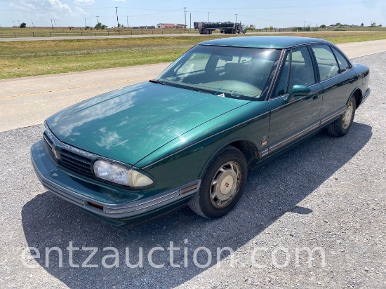 1995 OLDSMOBILE 88 CAR, 4 DOOR, GAS, AUTO,