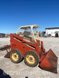 GEHL 2600 SKID STEER, GAS, W/ BUCKET & FORKS,