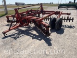 RICHARDSON 13' MULCH TREADER, TANDEM WHEELS