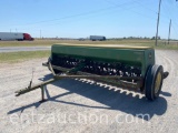 JD 8300 DRILL, 20 - 8, DOUBLE DISC W/COVER,