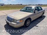 1998 CROWN VICTORIA CAR, 4 DOOR, GAS, AUTO,