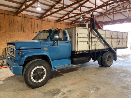 1976 CHEVY C65 TRUCK, 350 GAS, 5/2 SPEED, 18’