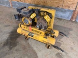 TITAN 8 GALLON PORTABLE AIR COMPRESSOR, GAS
