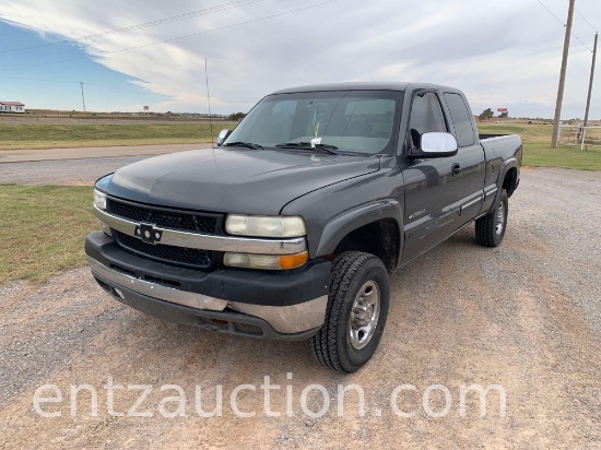 2002 CHEVY 2500 PICKUP, EXTENDED CAB, GAS, AUTO,