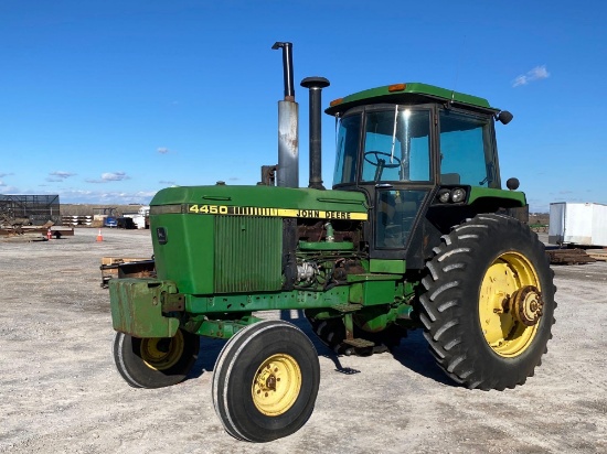 1989 JD 4450 TRACTOR, 3PT, PTO, QUAD RANGE, DUAL