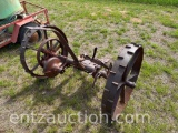 ANTIQUE DEERING NEW IDEAL AXLE W/ STEEL WHEELS