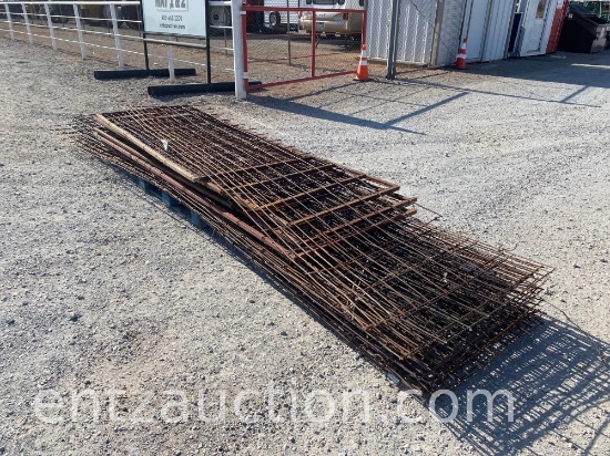 WIRE HOG PANELS 3' X 16', FRAMED HOG