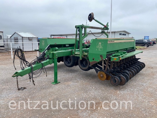 GREAT PLAINS 30' DRILL, SOLID STAND 30,