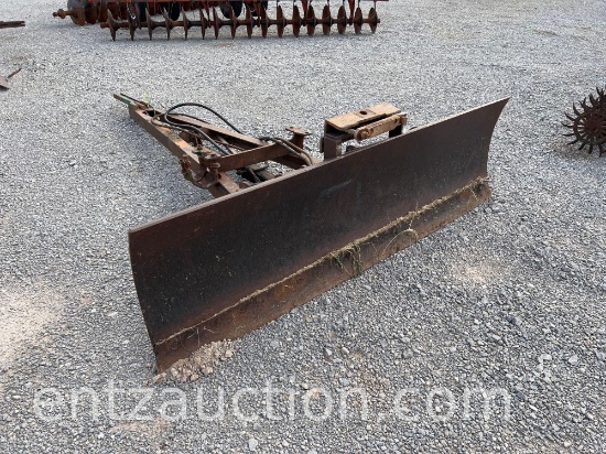 8' DOZER BLADE OFF JD 4020