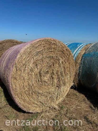 GOOD QUALITY 5X5 ROUND BALES OF BLUESTEM HORSE/COW