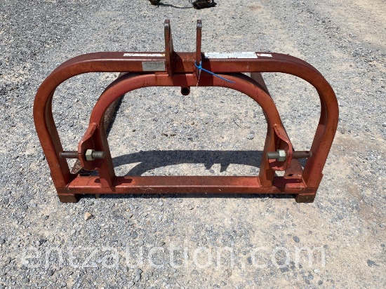 WORK SAVER MODEL F3000, 3PT ROUND BALE MOVER