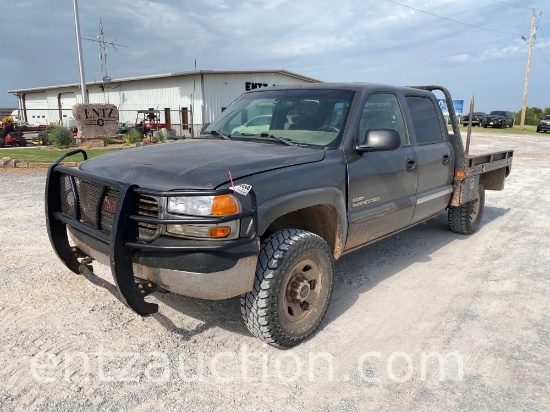 2002 GMC 2500 PICKUP, 4 DOOR, 4X4, AUTO,
