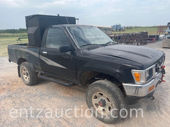 1993 TOYOTA PICKUP, SINGLE CAB, 4X4, 5 SPEED,