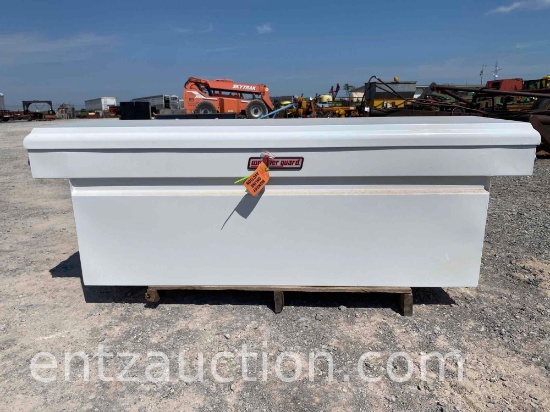 WEATHERGUARD SADDLE TOOLBOX, 5' X 20" X 24"