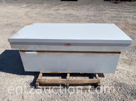 RKI SADDLE TOOLBOX, 62" X 30" X 24"