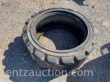 OUTRIGGER FORKLIFT TIRE, 355/55D625