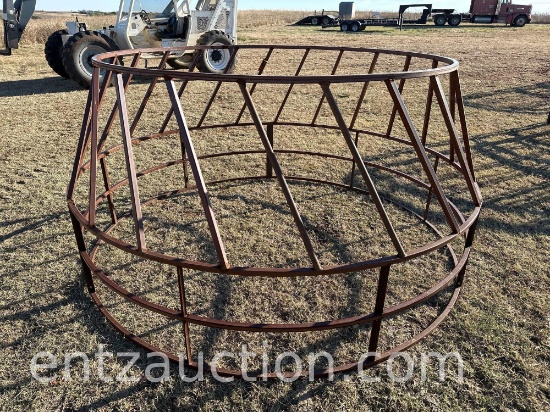 HD ROUND BALE FEEDER, 50" TALL, 96" BOTTOM