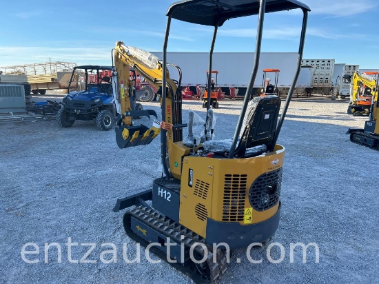 AGT MINI EXCAVATOR H12, 7" X 48" TRACKS, 14"