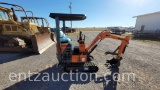 AGT L12 MINI EXCAVATOR, BRIGGS & STRATTON