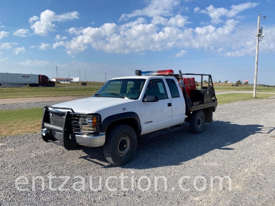 1999 CHEVY 2500 BRUSH PUMPER, EXT. CAB, AUTO, GAS,