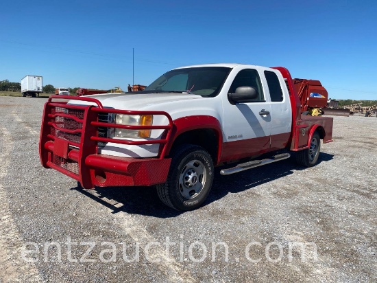 2011 GMC 2500 PICKUP, EXT CAB, 4X4, GAS, AUTO,