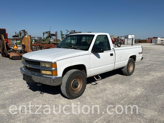 2000 CHEVY 2500 PICKUP, SINGLE CAB, 4X4, AUTO,