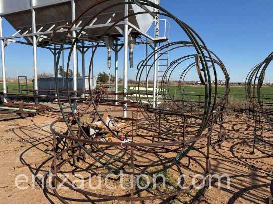 ROUND BALE FEEDERS *SOLD