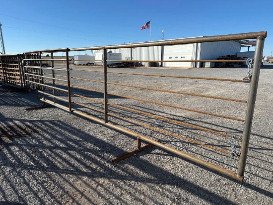 FREESTANDING CATTLE PANEL, 24' X 58",