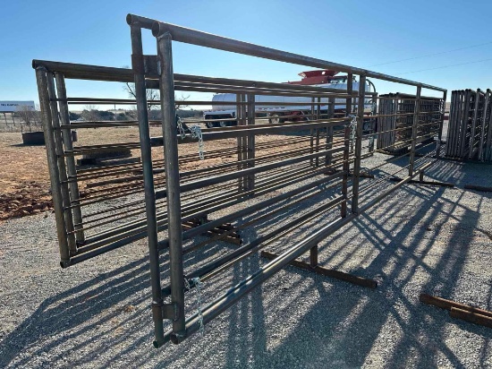 FREESTANDING CATTLE PANEL, 24' X 58",