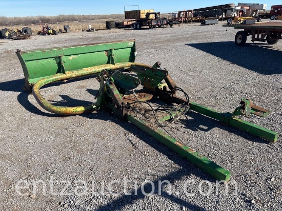 JD 9' DOZER BLADE W/ BRACKETS