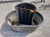 POLY HORSE FEEDER & 48