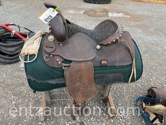 SIMCO SADDLE, 15" W/ STAND