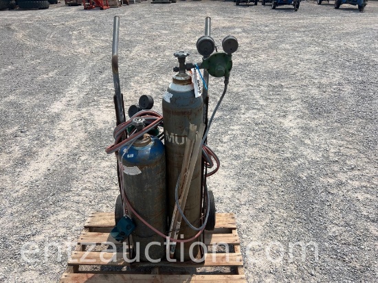 PUROX CUTTING TORCH SET W/ OXYGEN &