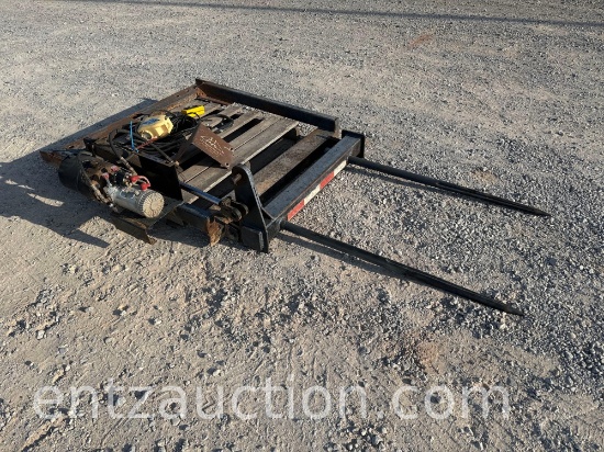 PICKUP BED HAY SPIKE, GN MOUNT, ELECT. OVER HYD.