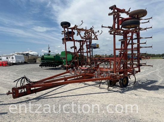 WILLRICH FIELD CULTIVATOR, 48', QUAD FOLD