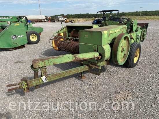 JD 224 WS SMALL SQUARE BALER, WIRE TIE,