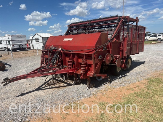 2016 BERMUDA KING 5 ROW SPRIGGER, HYD ROLL BACK,