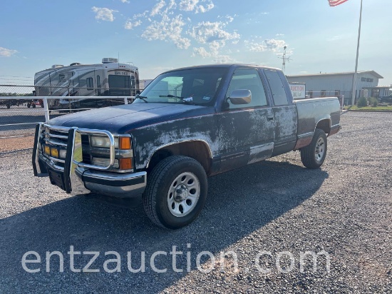 1994 GMC 1500 SIERRA PICKUP, EXT. CAB, 4X4, AUTO,