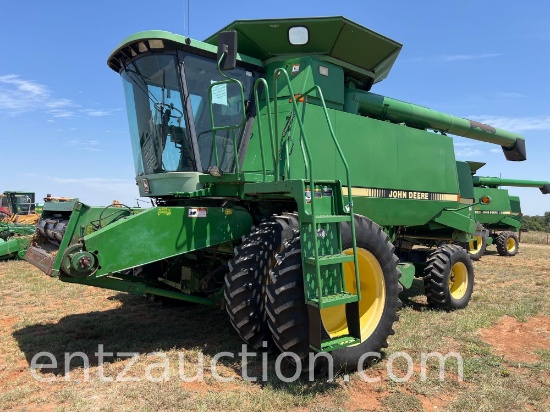 1996 JD 9600 COMBINE, STRAW CHOPPER, CHAFF