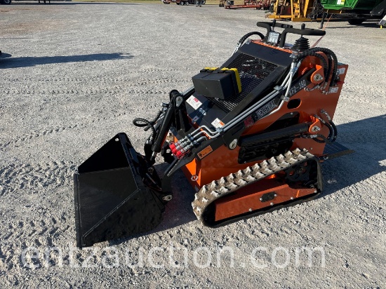 AGT YF2-380 MINI SKID LOADER, 48" TRACKS, 31"