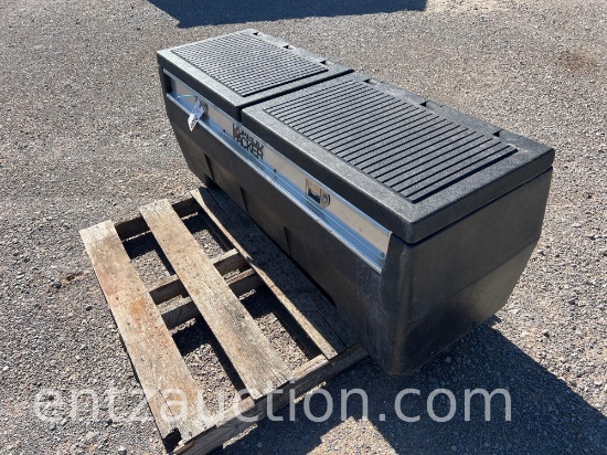 DUAL-LID PACKER IN BED TOOLBOX, *NO KEY*
