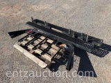 SET OF SIDE STEPS FOR FORD 99' - '16 250 OR 350